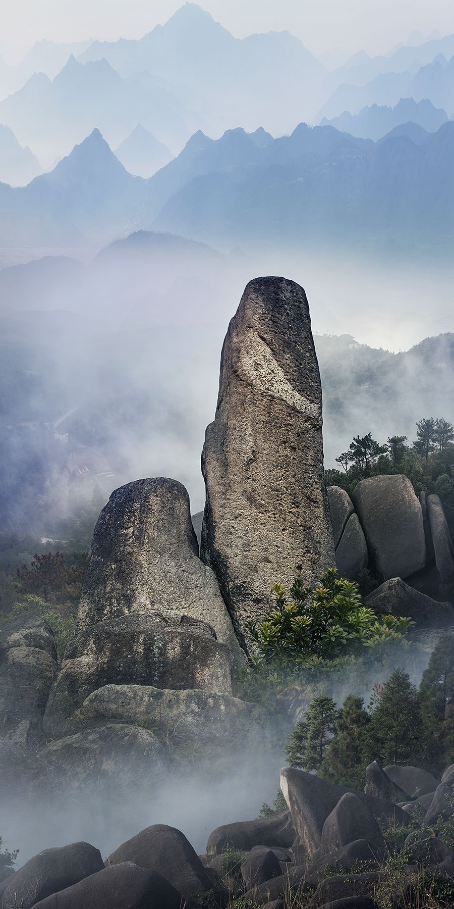 淡墨轻岚玉苍山 - 凡超